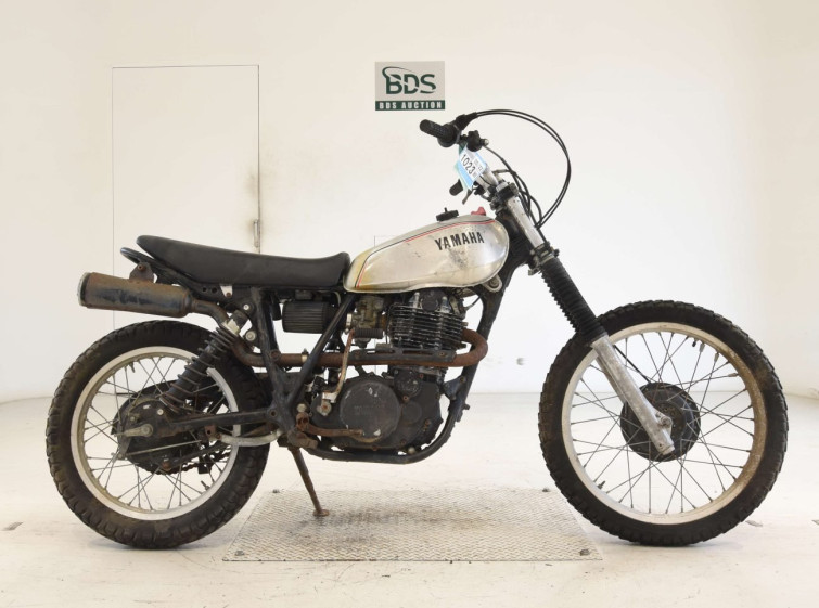 Мотоцикл Yamaha XT500