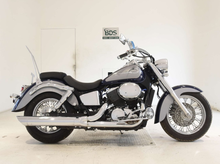 Мотоцикл Honda SHADOW750