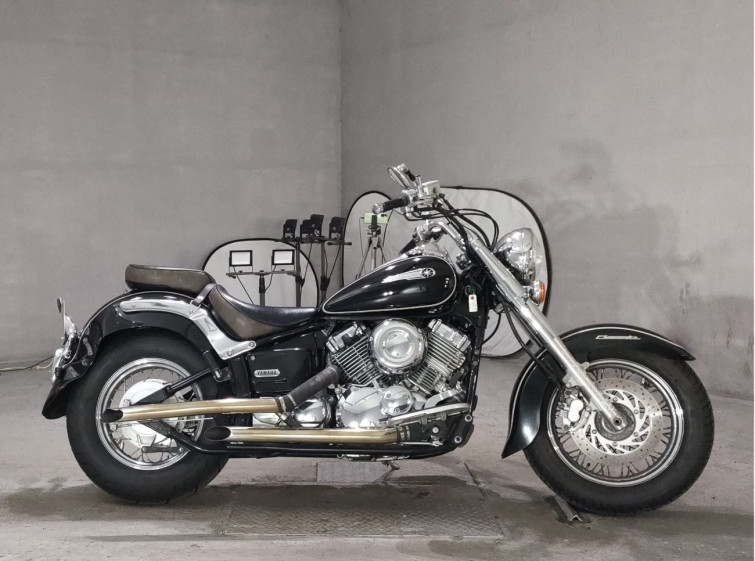 Мотоцикл Yamaha DRAGSTAR XVS400 CLASSIC с пробегом 8890 km