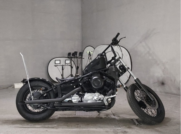 Мотоцикл Yamaha DRAGSTAR XVS400 с пробегом 5991 km