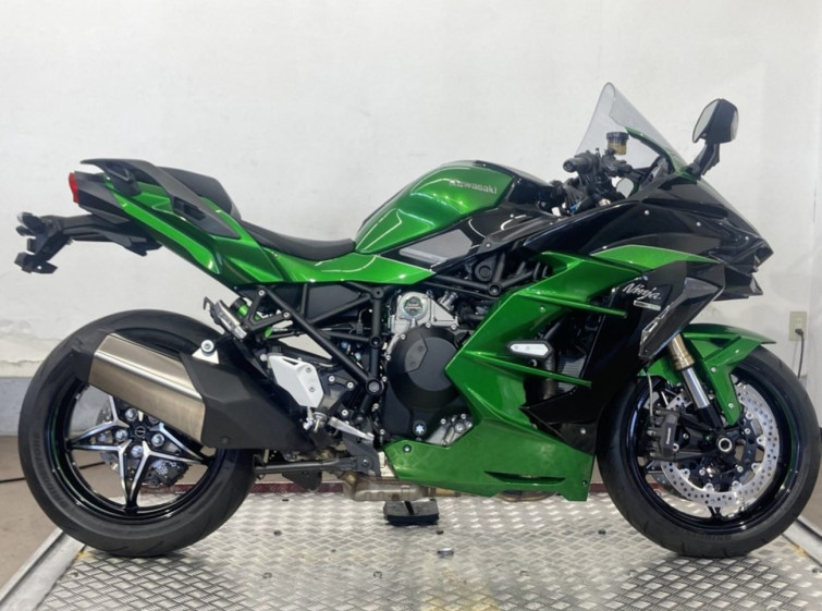 Мотоцикл Kawasaki NINJA H2 SX з пробігом 1077 km