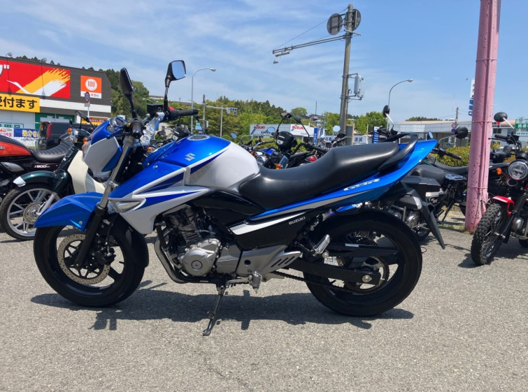 Мотоцикл Suzuki GSR250 с пробегом 9006 km