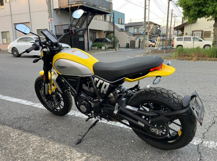 Мотоцикл Ducati SCRAMBLER 803 ICON с пробегом 5039 km