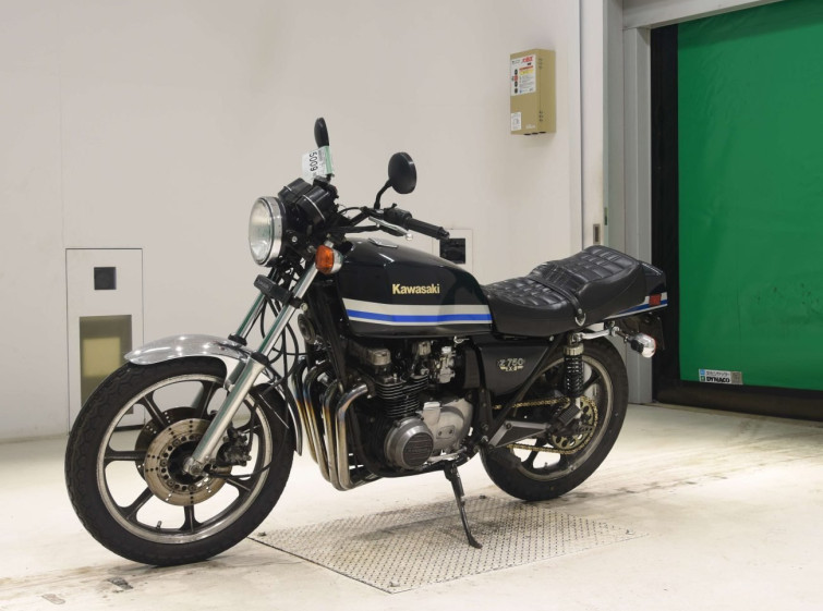 Мотоцикл Kawasaki Z750FX з пробігом 45996 km з пробігом 45996 km