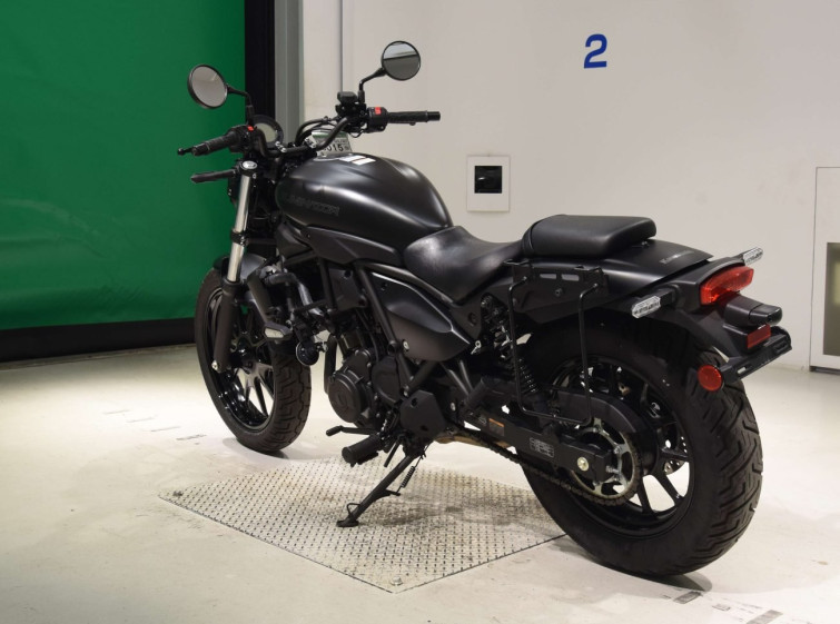 Мотоцикл Kawasaki ELIMINATOR400-3 з пробігом 2880 km з пробігом 2880 km