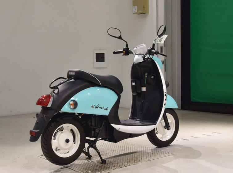 Мотоцикл Yamaha E-VINO с пробегом 1136 km с пробегом 1136 km