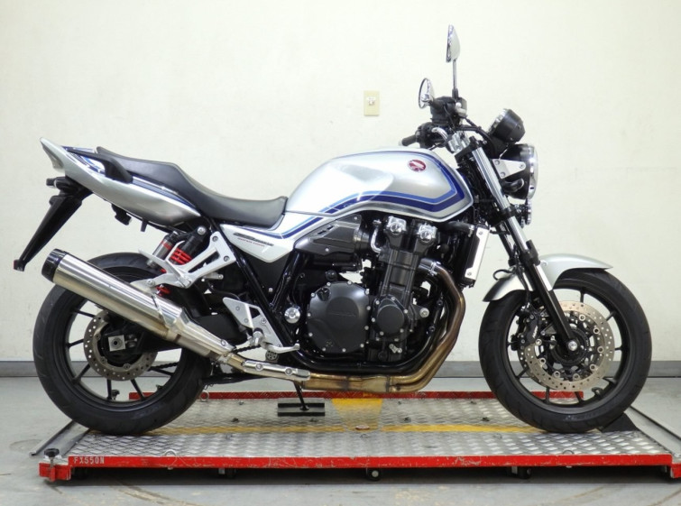 Мотоцикл Honda CB1300SF с пробегом 9862 km