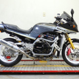 Мотоцикл Kawasaki GPZ900R з пробігом 33654 km