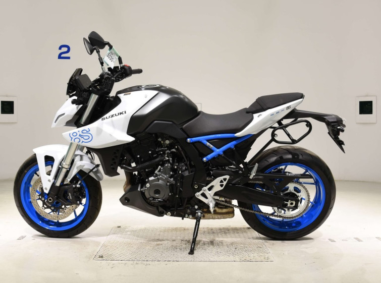 Мотоцикл Suzuki GSX-8R с пробегом 2267 km с пробегом 2267 km