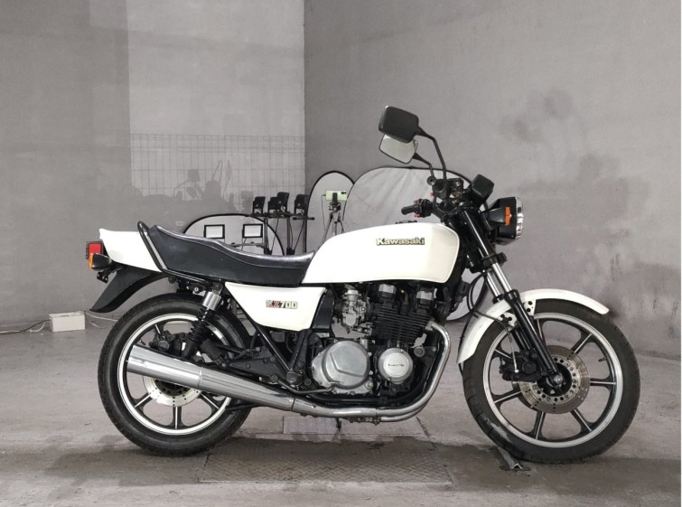 Мотоцикл Kawasaki KZ700 с пробегом 36204 m