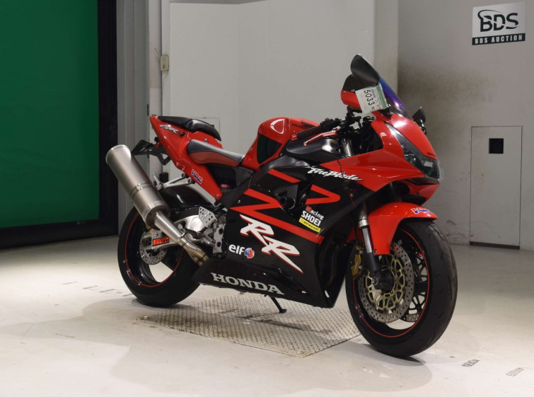 Мотоцикл Honda CBR954RR з пробігом 27769 m з пробігом 27769 m