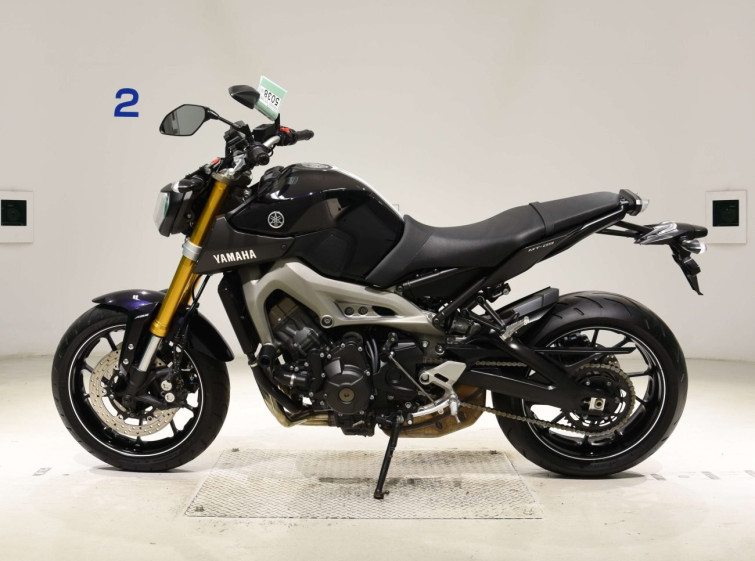 Мотоцикл Yamaha MT-09 с пробегом 3082 km с пробегом 3082 km