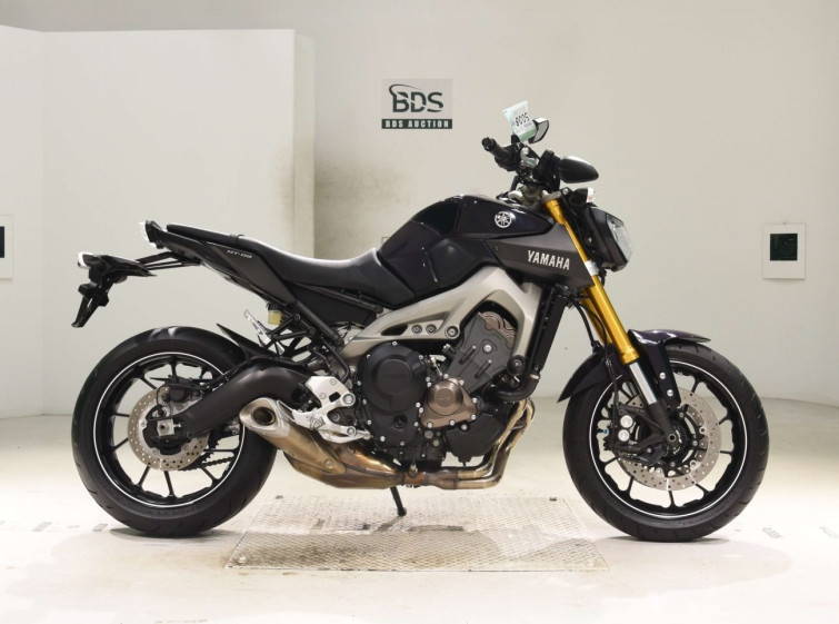 Мотоцикл Yamaha MT-09 с пробегом 3082 km с пробегом 3082 km