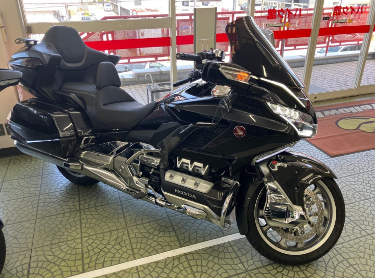 Мотоцикл Honda GL1800 TOUR с пробегом 31387 km
