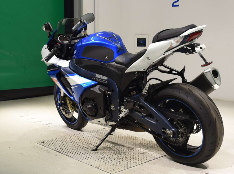 Мотоцикл Suzuki GSX-R1000 з пробігом 72409 km з пробігом 72409 km