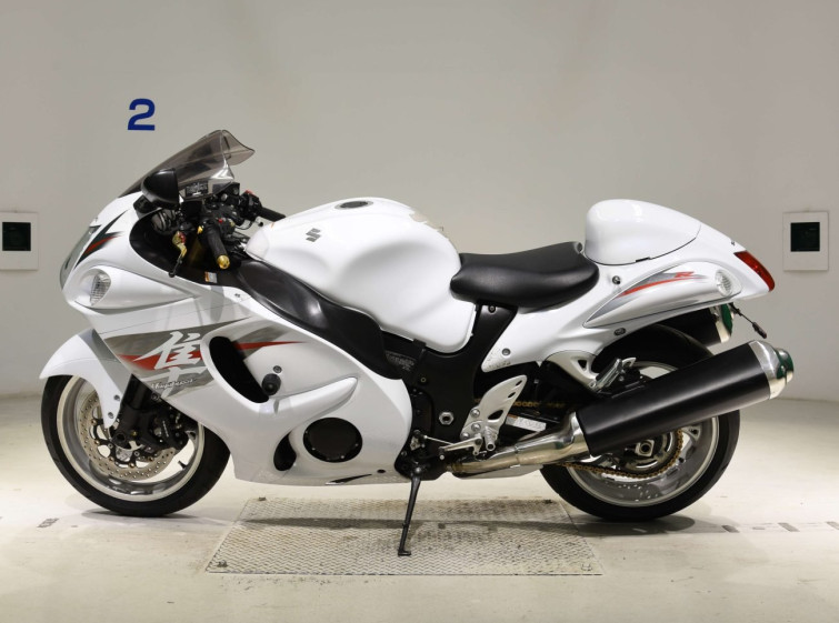 Мотоцикл Suzuki GSX1300R HAYABUSA с пробегом 9748 m с пробегом 9748 m