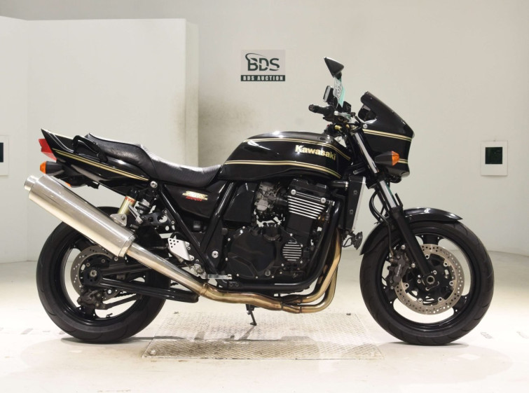 Мотоцикл Kawasaki ZRX1200R с пробегом 28188 km с пробегом 28188 km