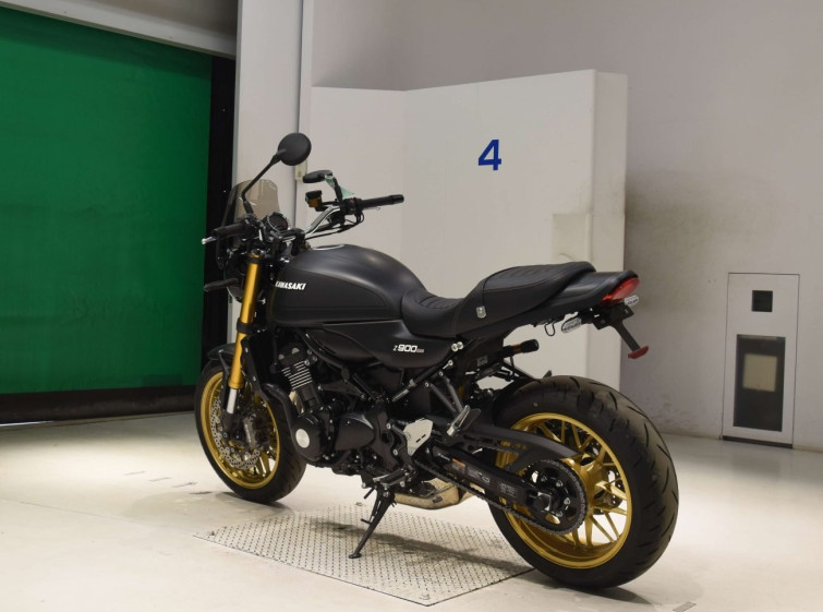 Мотоцикл Kawasaki Z900RS SE з пробігом 816 km з пробігом 816 km
