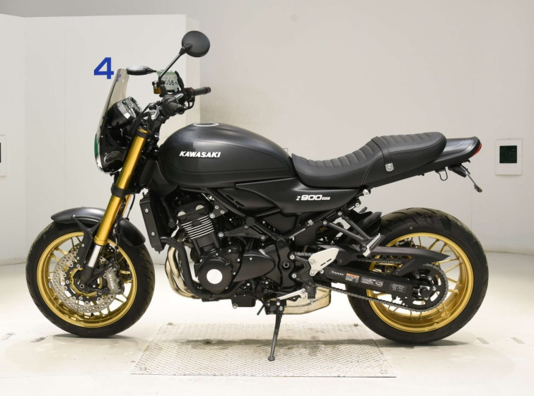Мотоцикл Kawasaki Z900RS SE з пробігом 816 km з пробігом 816 km