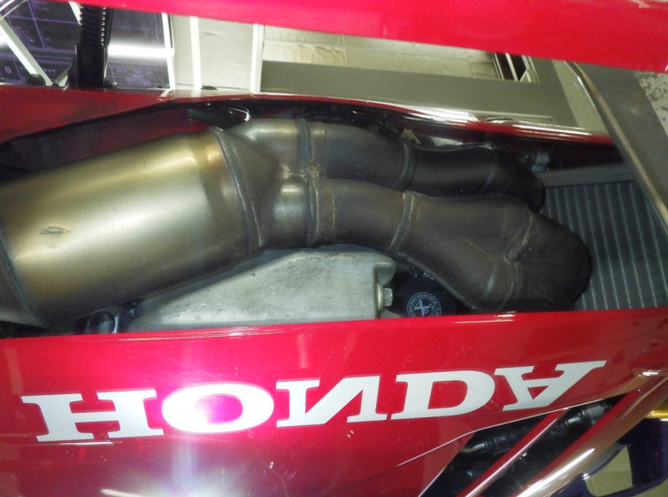 Мотоцикл Honda CBR1000RR с пробегом 17600 km с пробегом 17600 km