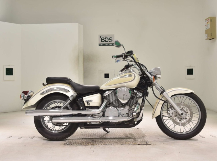 Мотоцикл Yamaha DRAGSTAR XVS250 с пробегом 8661 km