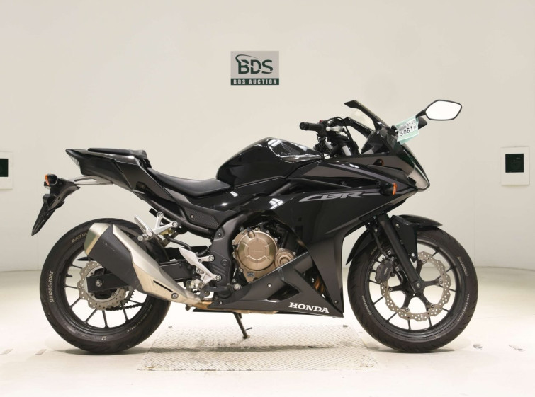 Мотоцикл Honda CBR400R з пробігом 35542 km з пробігом 35542 km
