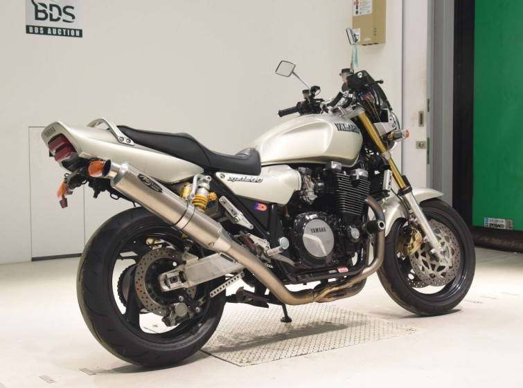 Мотоцикл Yamaha XJR1200 с пробегом 20147 km с пробегом 20147 km