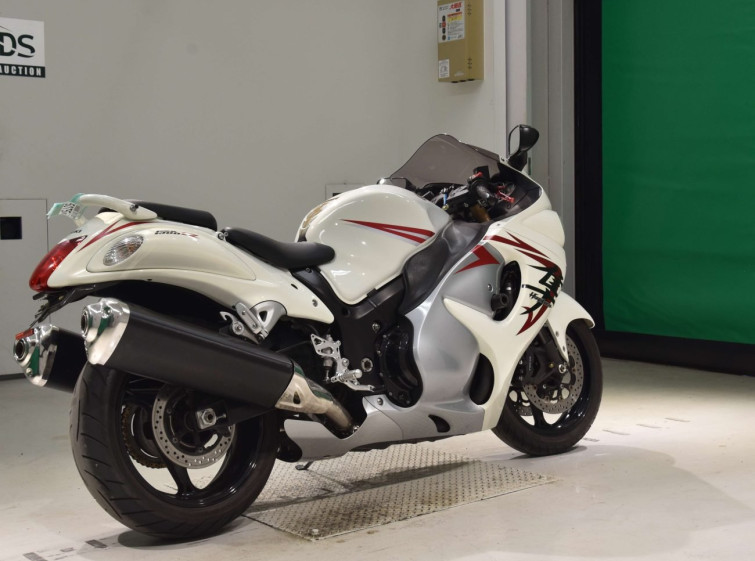 Мотоцикл Suzuki HAYABUSA1300 с пробегом 19606 km с пробегом 19606 km