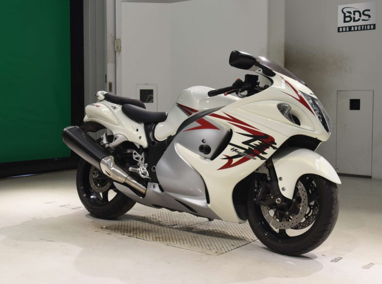 Мотоцикл Suzuki HAYABUSA1300 с пробегом 19606 km с пробегом 19606 km