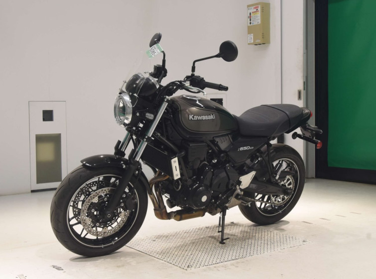 Мотоцикл Kawasaki Z650RS с пробегом 673 km с пробегом 673 km