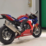 Мотоцикл Honda CBR1000RR SP с пробегом 650 km с пробегом 650 km
