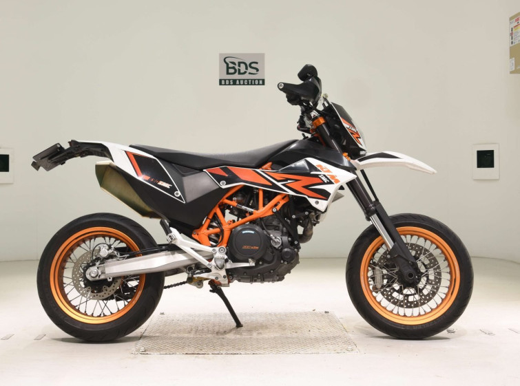 Мотоцикл KTM 690 SMC R з пробігом 32717 km