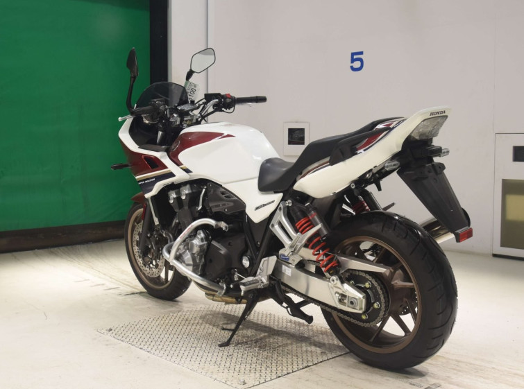 Мотоцикл Honda CB1300SF BOLDOR з пробігом 353 km з пробігом 353 km