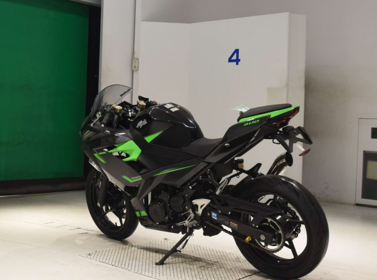 Мотоцикл Kawasaki NINJA400 з пробігом 24635 km з пробігом 24635 km