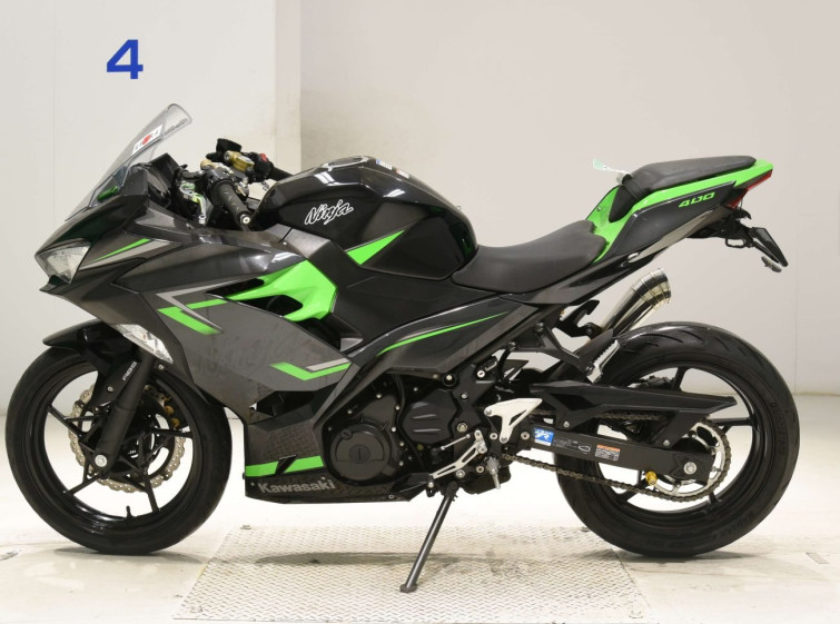 Мотоцикл Kawasaki NINJA400 з пробігом 24635 km з пробігом 24635 km