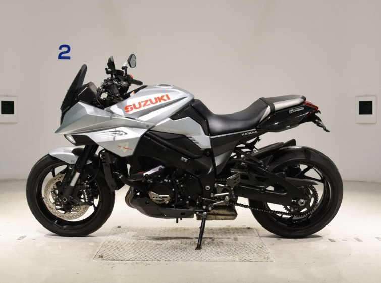 Мотоцикл Suzuki GSX-S1000S KATANA з пробігом 15970 km з пробігом 15970 km