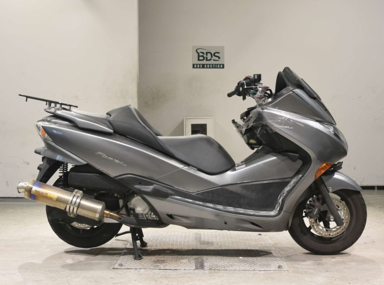 Мотоцикл Honda FORZA Z