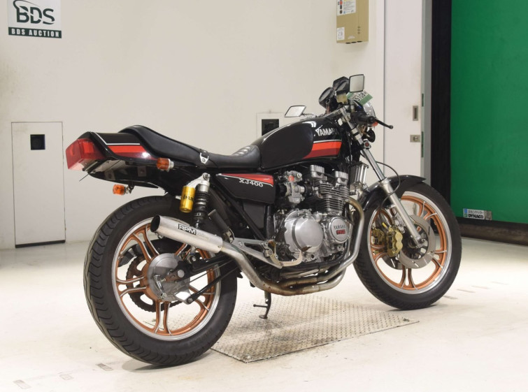 Мотоцикл Yamaha XJ400 з пробігом 4111 km з пробігом 4111 km