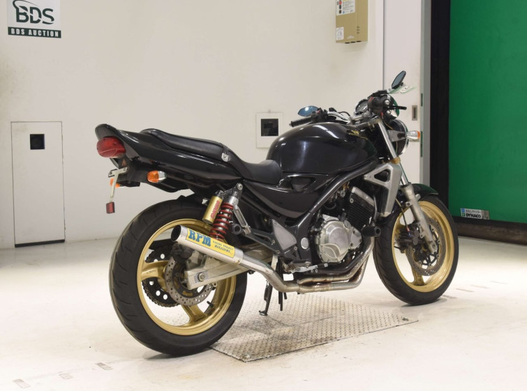 Мотоцикл Kawasaki BALIUS ZR250 с пробегом 38161 km с пробегом 38161 km