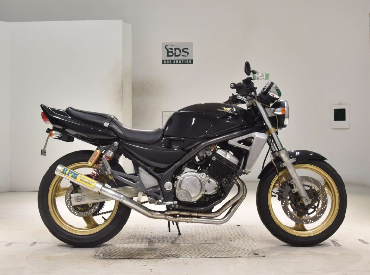 Мотоцикл Kawasaki BALIUS ZR250 с пробегом 38161 km с пробегом 38161 km