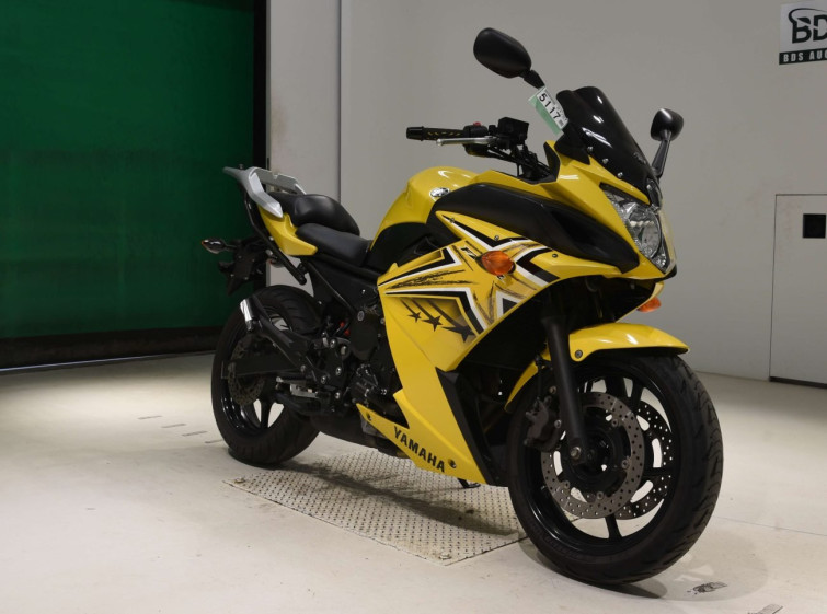 Мотоцикл Yamaha FZ6-R с пробегом 57215 km с пробегом 57215 km