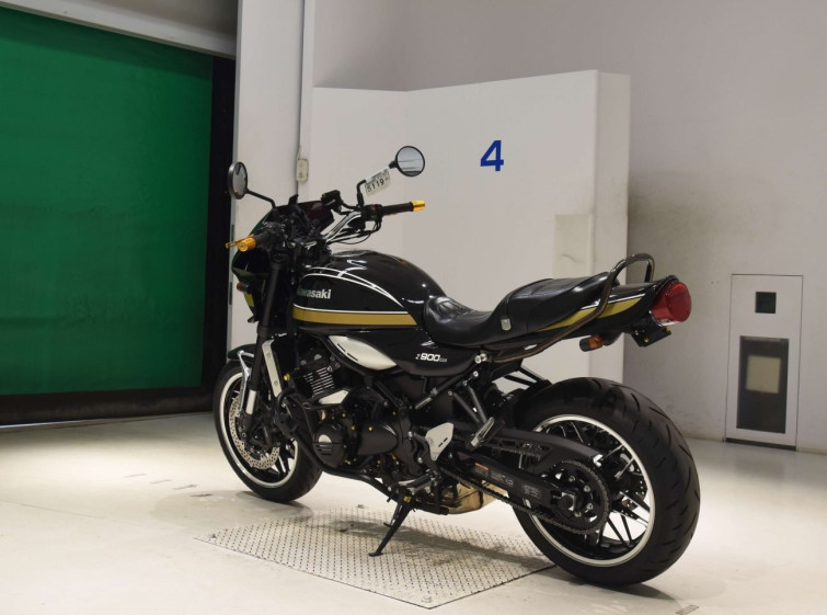 Мотоцикл Kawasaki Z900RS з пробігом 1356 km з пробігом 1356 km
