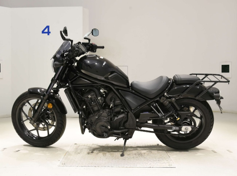 Мотоцикл Honda REBEL CMX1100 з пробігом 8201 km з пробігом 8201 km