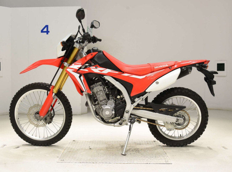 Мотоцикл Honda CRF250L з пробігом 3011 km з пробігом 3011 km