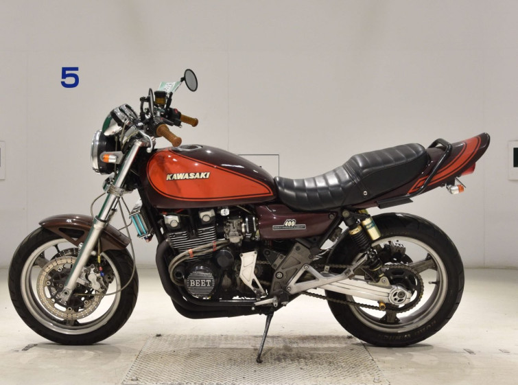 Мотоцикл Kawasaki ZEPHYR400 з пробігом 10179 km з пробігом 10179 km