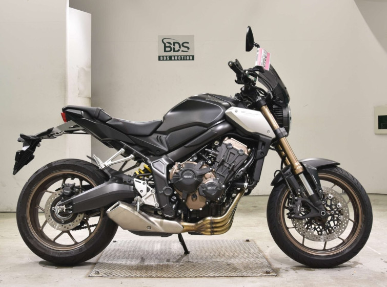 Мотоцикл Honda CB650R с пробегом 27014 km