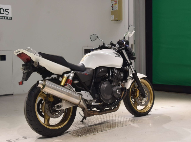 Мотоцикл Honda CB400SFV с пробегом 43163 km с пробегом 43163 km