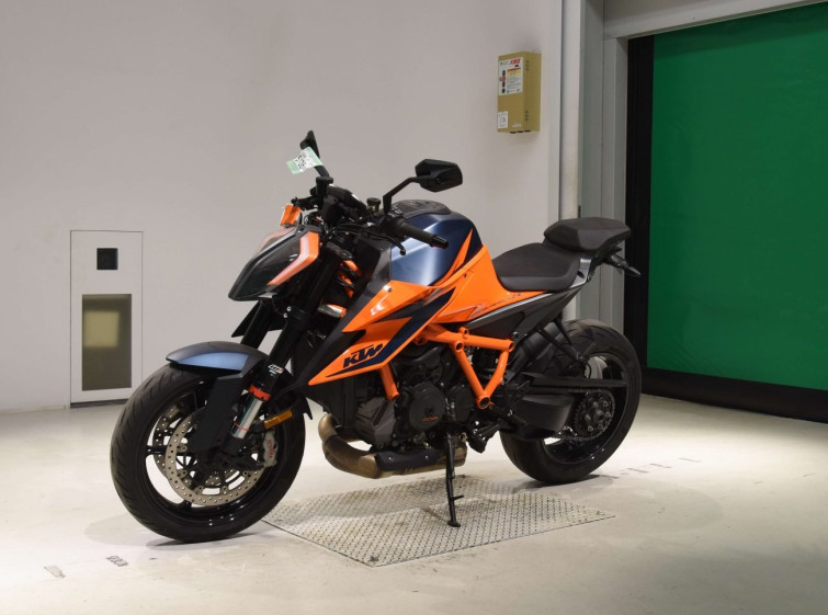 Мотоцикл KTM 1290 SUPERDUKE R з пробігом 11741 km з пробігом 11741 km