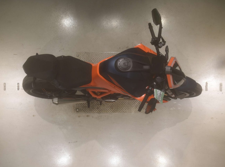 Мотоцикл KTM 1290 SUPERDUKE R з пробігом 11741 km з пробігом 11741 km