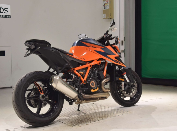 Мотоцикл KTM 1290 SUPERDUKE R з пробігом 11741 km з пробігом 11741 km